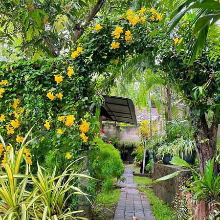 Nethmi Homestay & Restaurant Tangalle Esterno foto