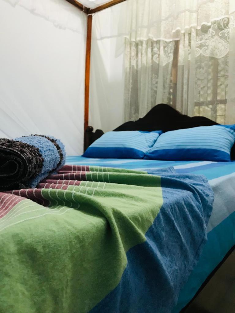 Nethmi Homestay & Restaurant Tangalle Esterno foto