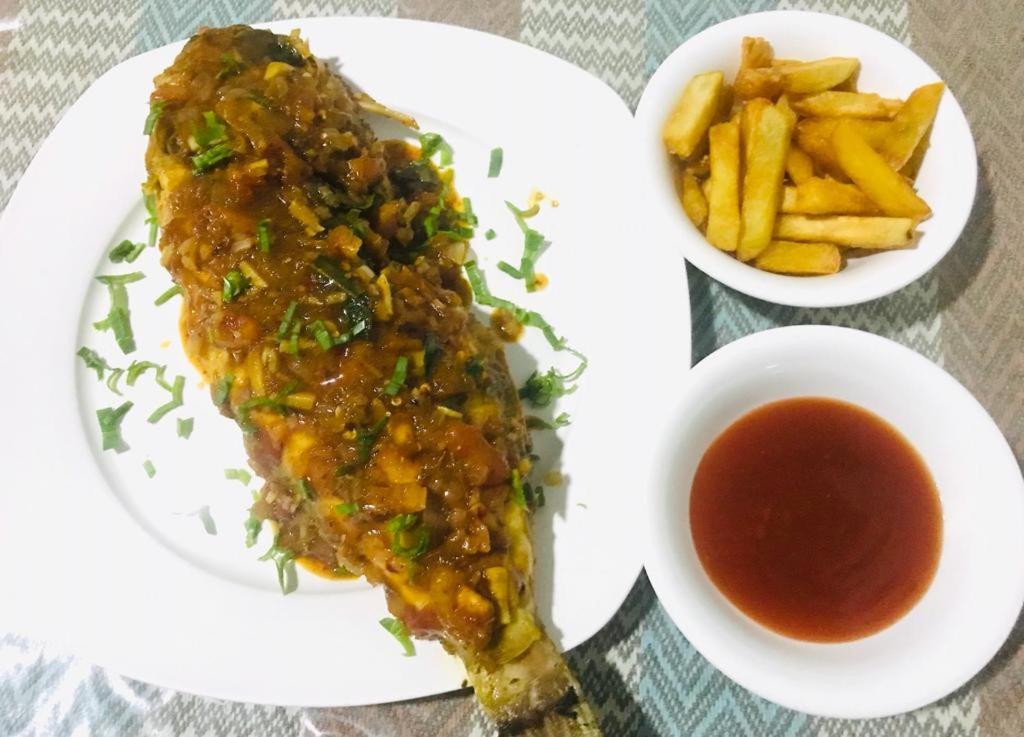 Nethmi Homestay & Restaurant Tangalle Esterno foto