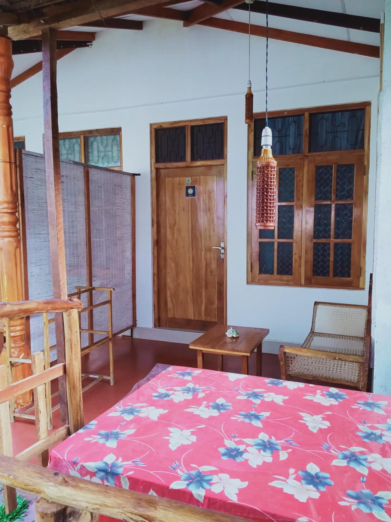 Nethmi Homestay & Restaurant Tangalle Camera foto