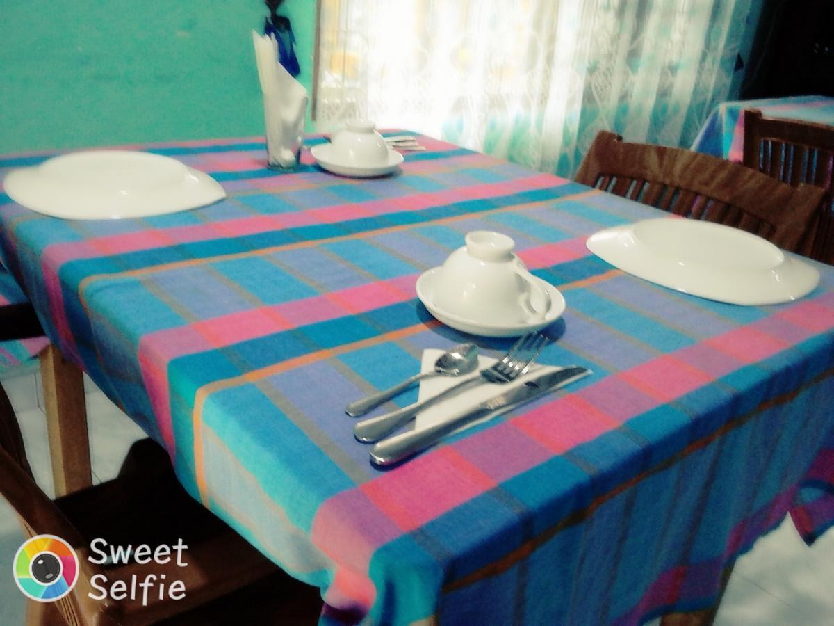Nethmi Homestay & Restaurant Tangalle Esterno foto