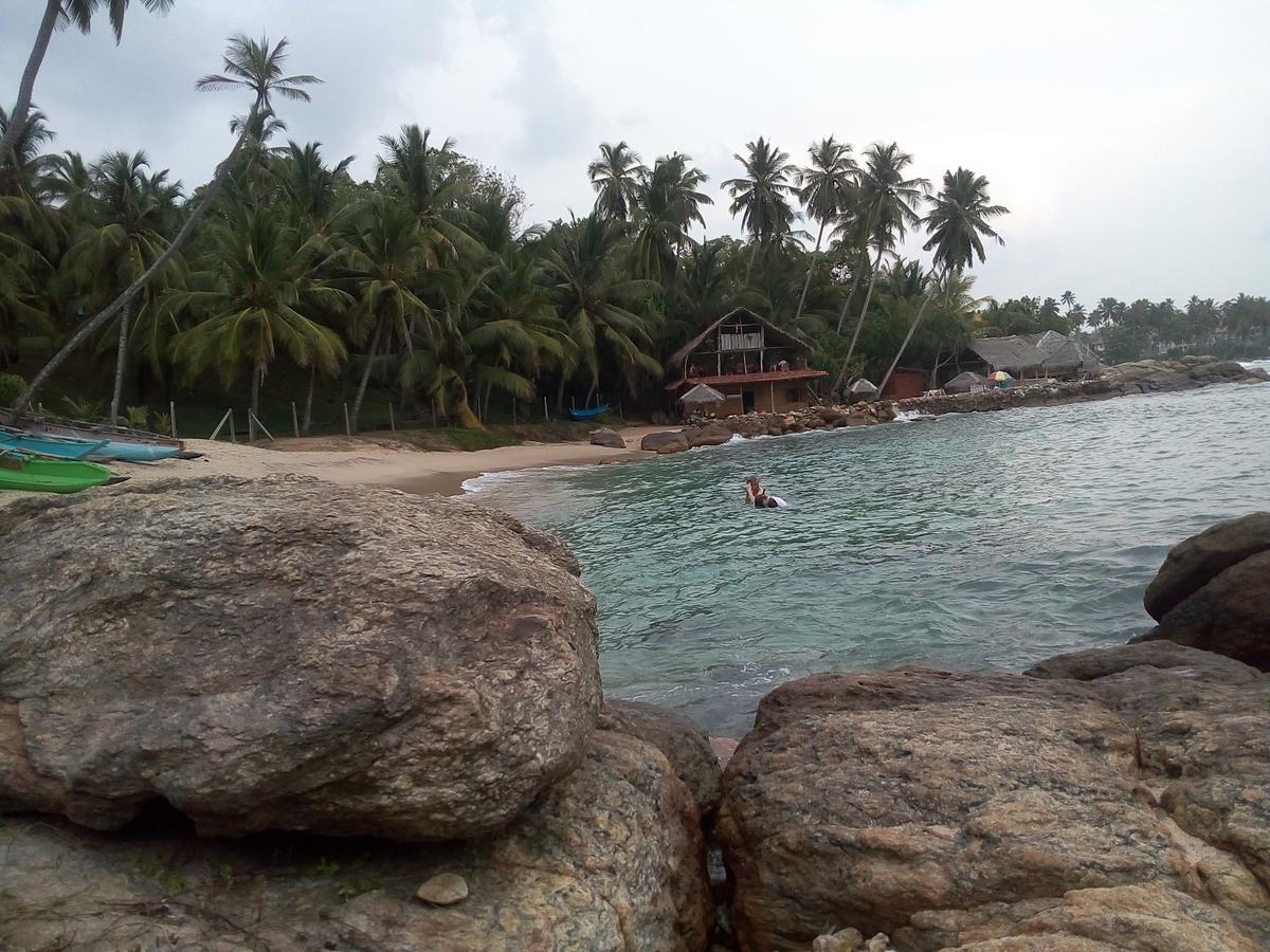 Nethmi Homestay & Restaurant Tangalle Esterno foto